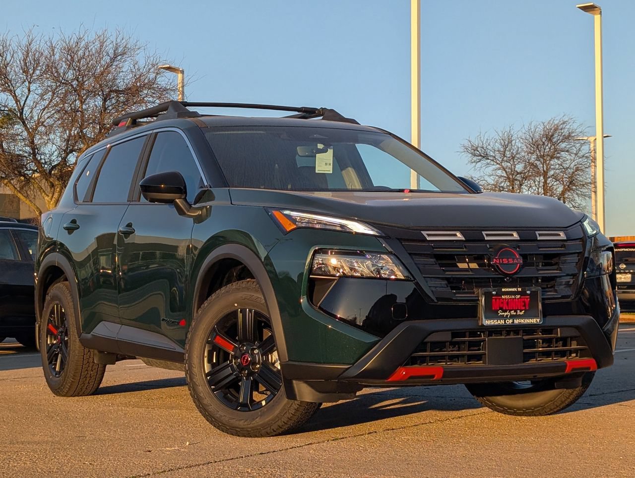 New 2026 Nissan Rogue SV AWD/4WD image 2