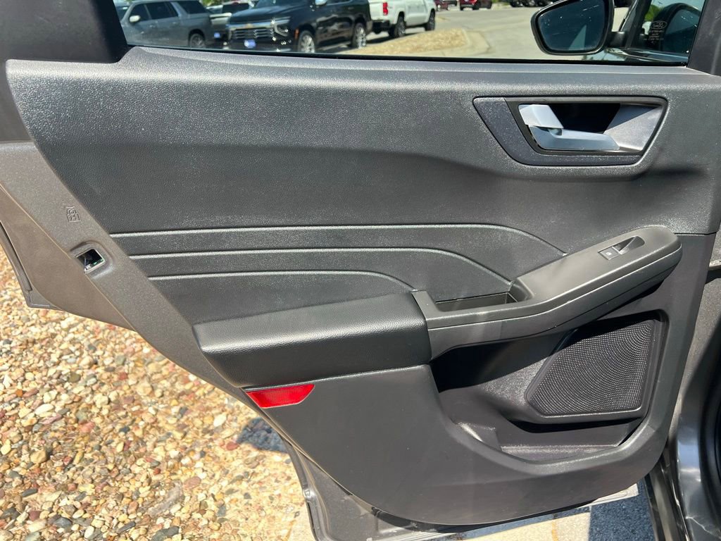 Used 2022 Ford Escape Titanium AWD/4WD image 20