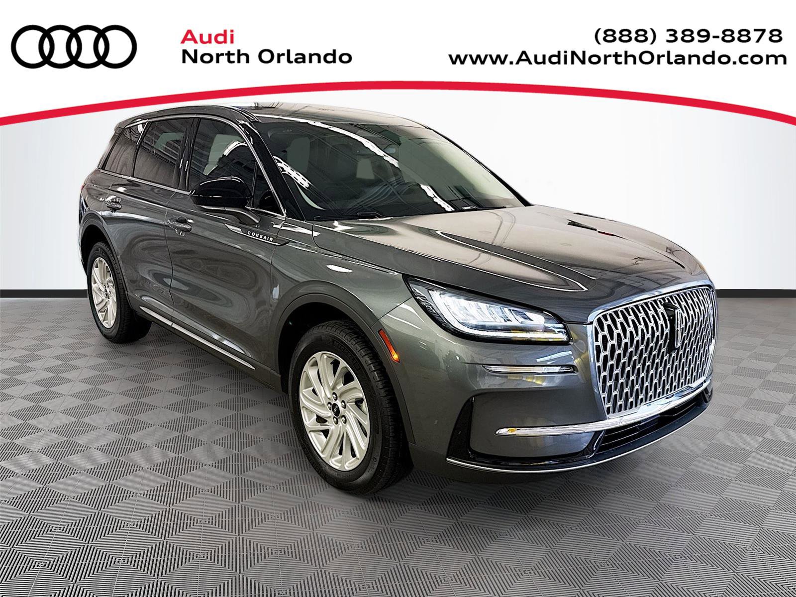 Used 2023 Lincoln Corsair AWD w/ Towing Package image 1