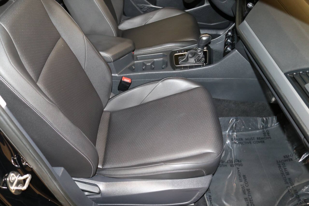 Used 2019 Volkswagen Jetta SE w/ Cold Weather Package FWD image 79