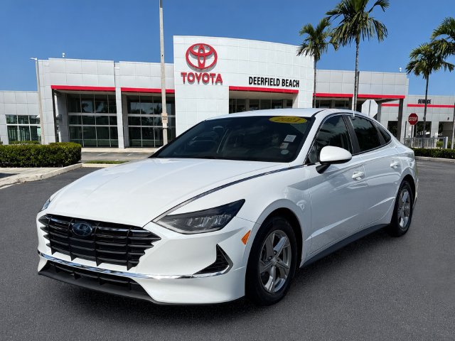 Used 2021 Hyundai Sonata SE FWD image 3