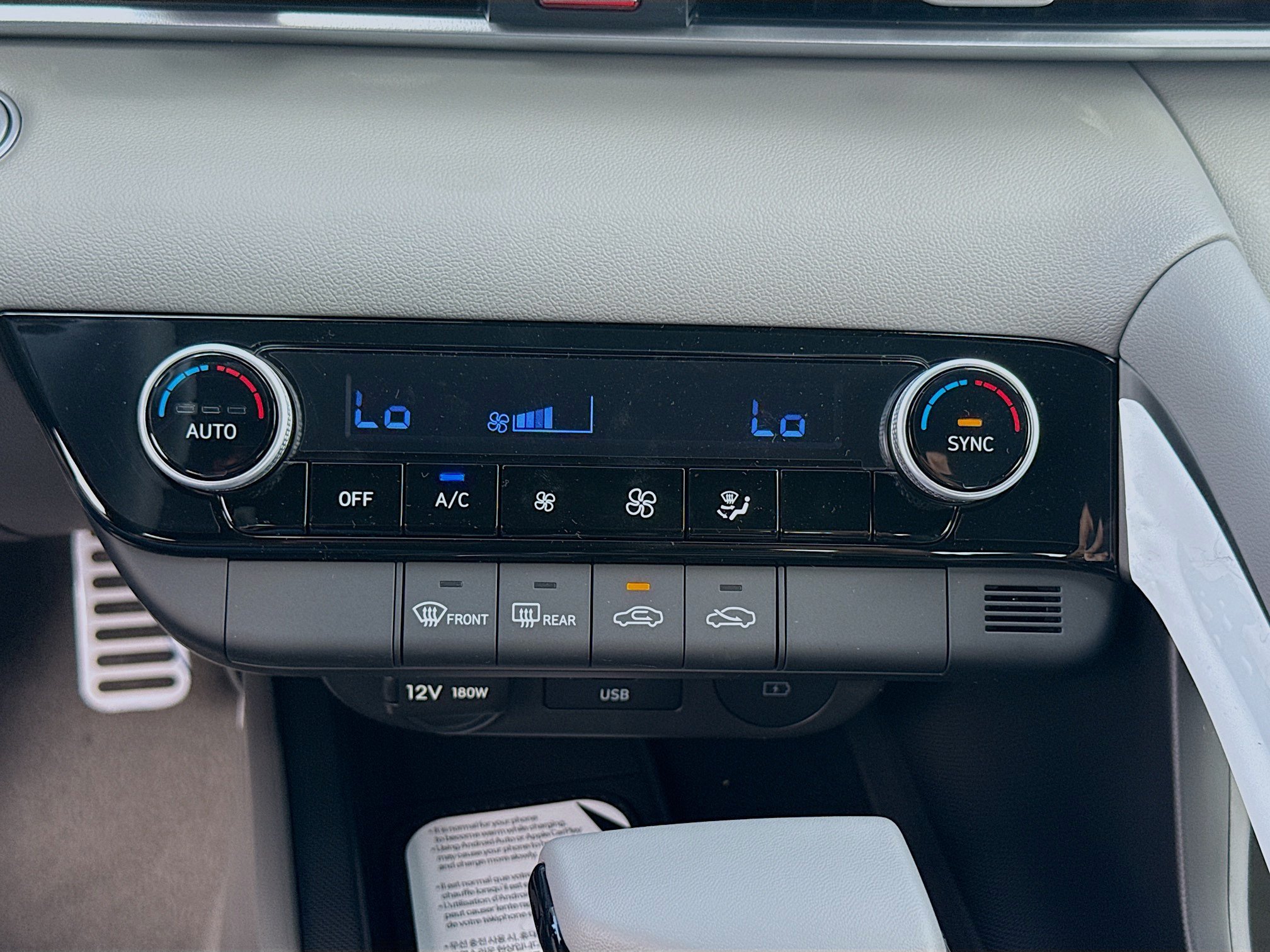 New 2026 Hyundai Elantra Sport FWD image 12