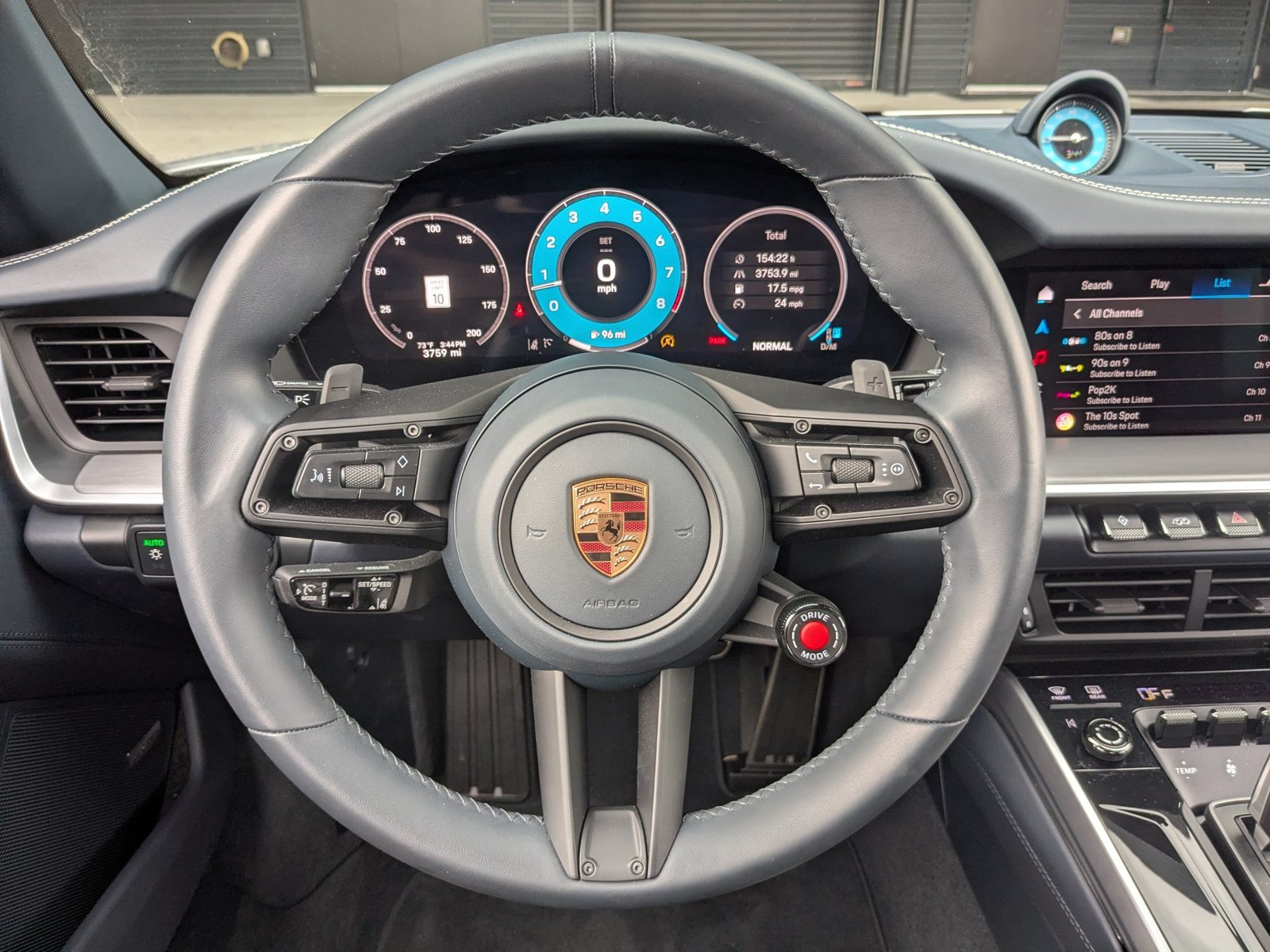Certified 2025 Porsche 911 Carrera RWD image 17