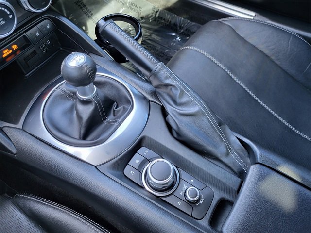 Used 2022 MAZDA MX-5 Miata RF Grand Touring image 13