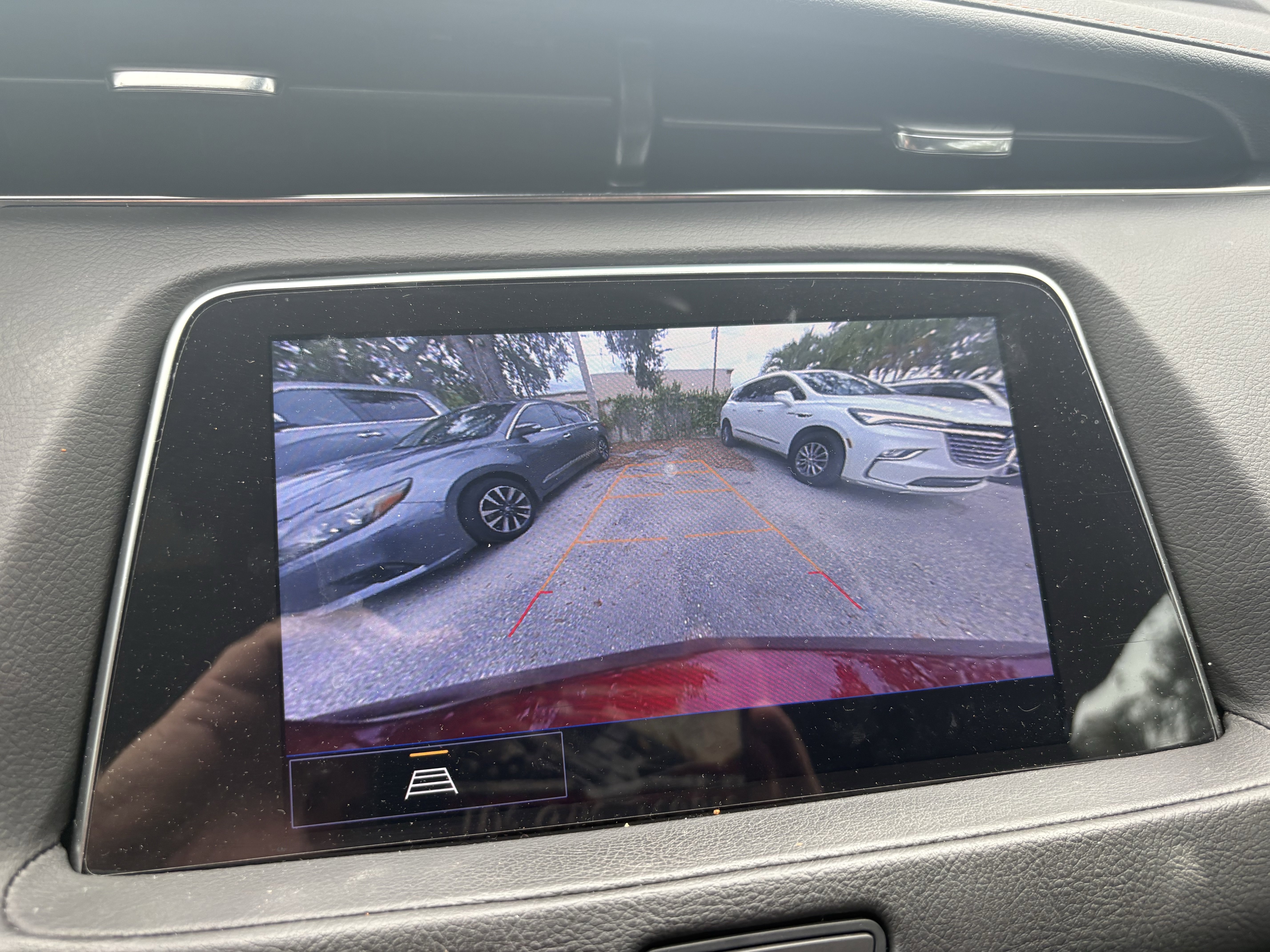 Used 2023 Cadillac XT4 Sport FWD image 12