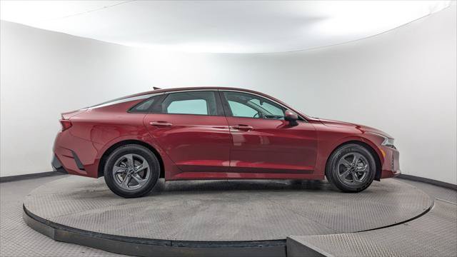 Used 2022 Kia K5 LXS FWD image 9