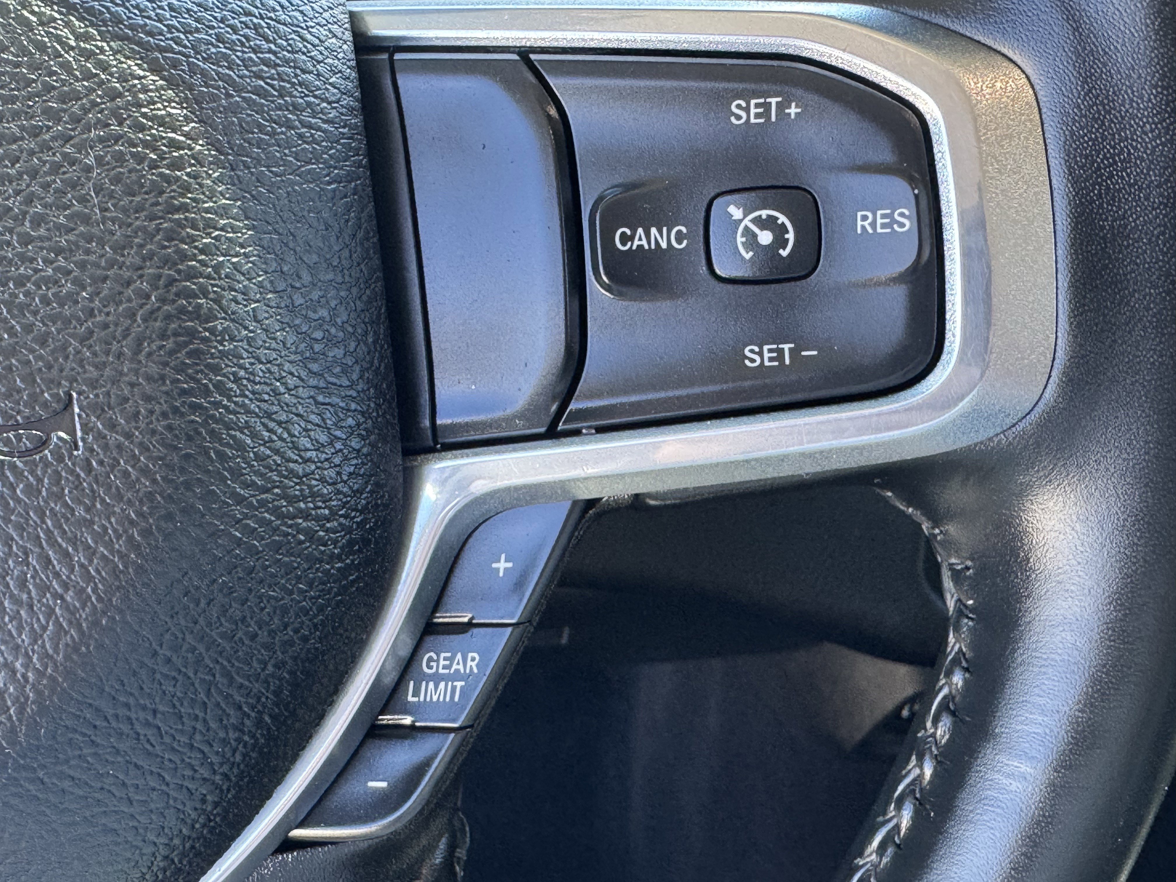 Used 2024 RAM 2500 Laramie image 25