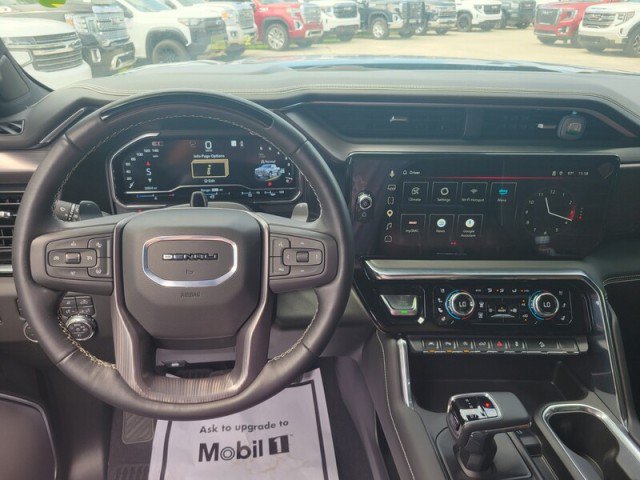 Used 2025 GMC Sierra 1500 Denali Ultimate AWD/4WD image 18