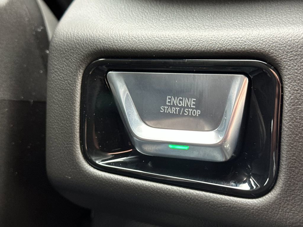 New 2026 GMC Yukon Elevation image 23