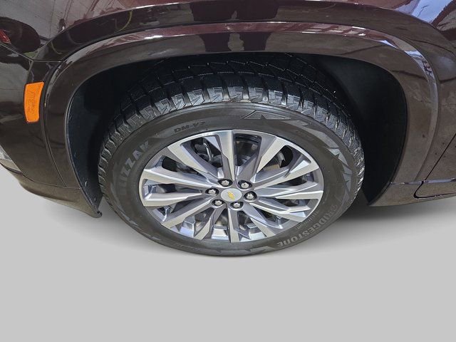 Used 2023 Chevrolet Traverse Premier image 35