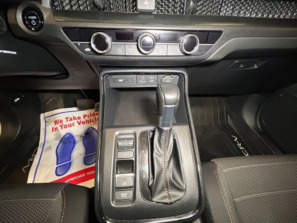 Used 2025 Honda CR-V Sport image 11