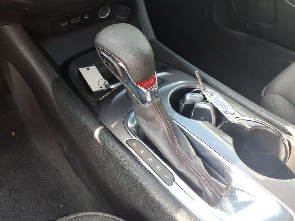 Used 2021 Chevrolet Malibu RS FWD image 20