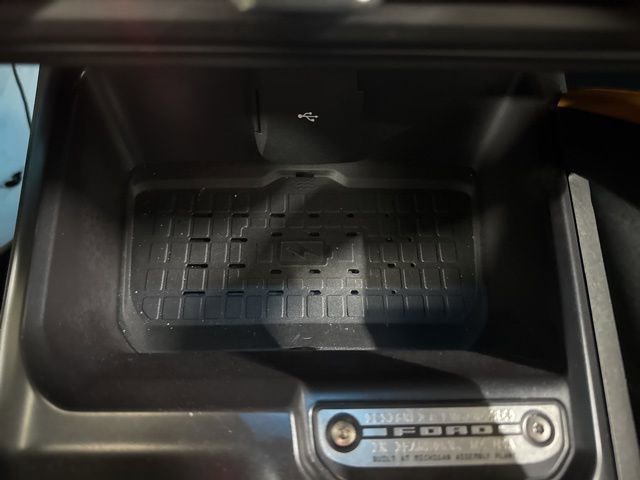 Used 2024 Ford Bronco Badlands image 32