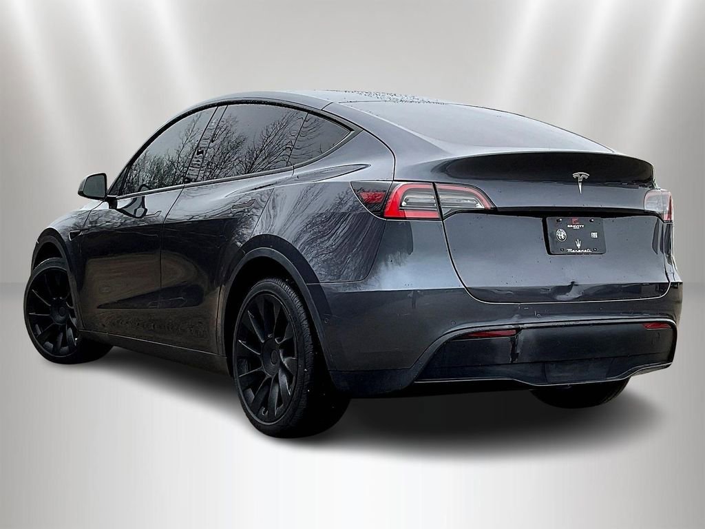 Used 2021 Tesla Model Y Long Range AWD/4WD image 4