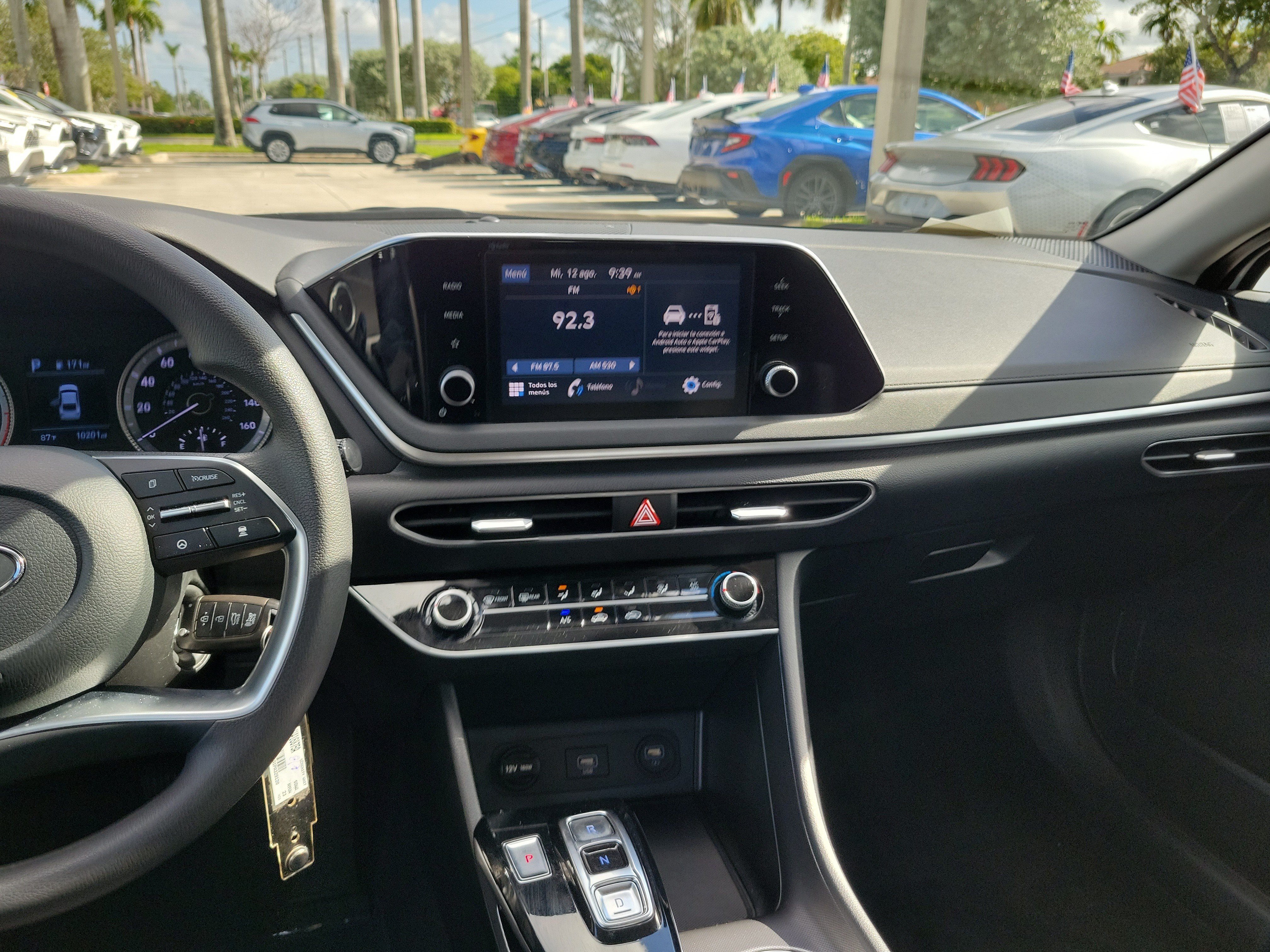 Used 2023 Hyundai Sonata SE FWD image 17