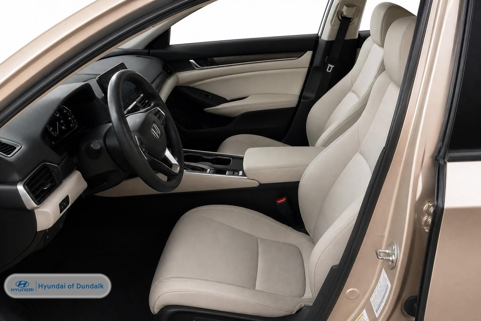 Used 2018 Honda Accord LX image 2