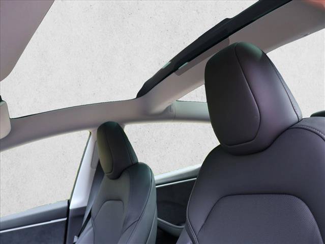 Used 2024 Tesla Model 3 Long Range AWD/4WD image 19