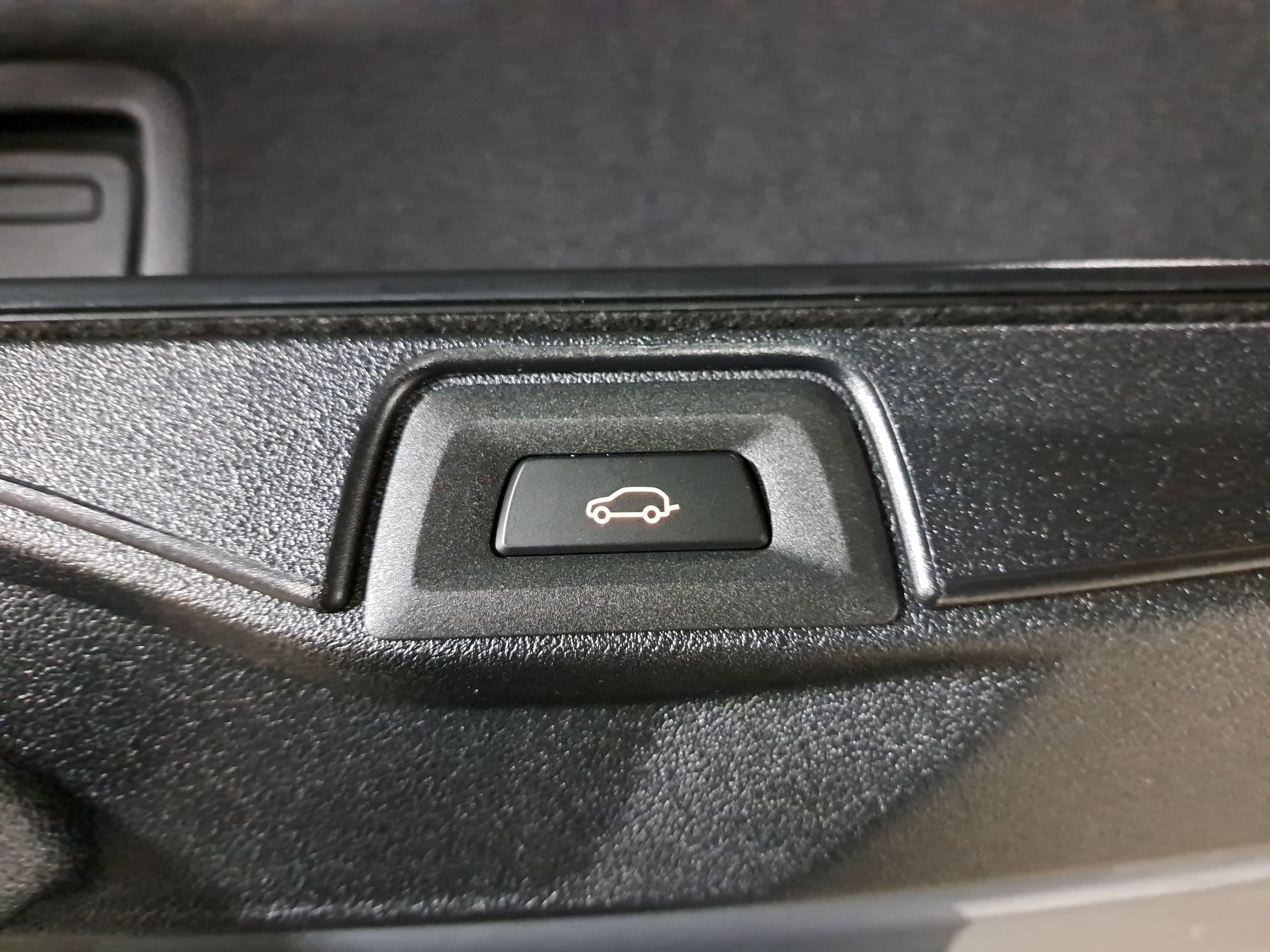 New 2026 BMW X5 xDrive40i w/ M Sport Package image 13