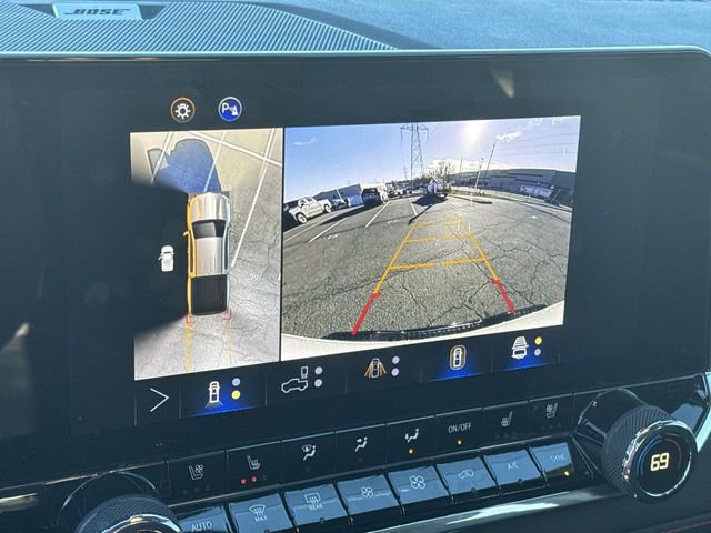 Used 2025 Chevrolet Colorado Z71 w/ Technology Package image 14