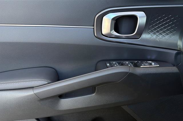 New 2026 Kia Sorento EX FWD image 11