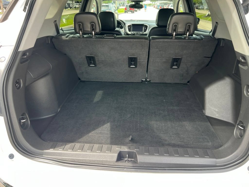 Used 2020 GMC Terrain SLT w/ Preferred Package FWD image 25