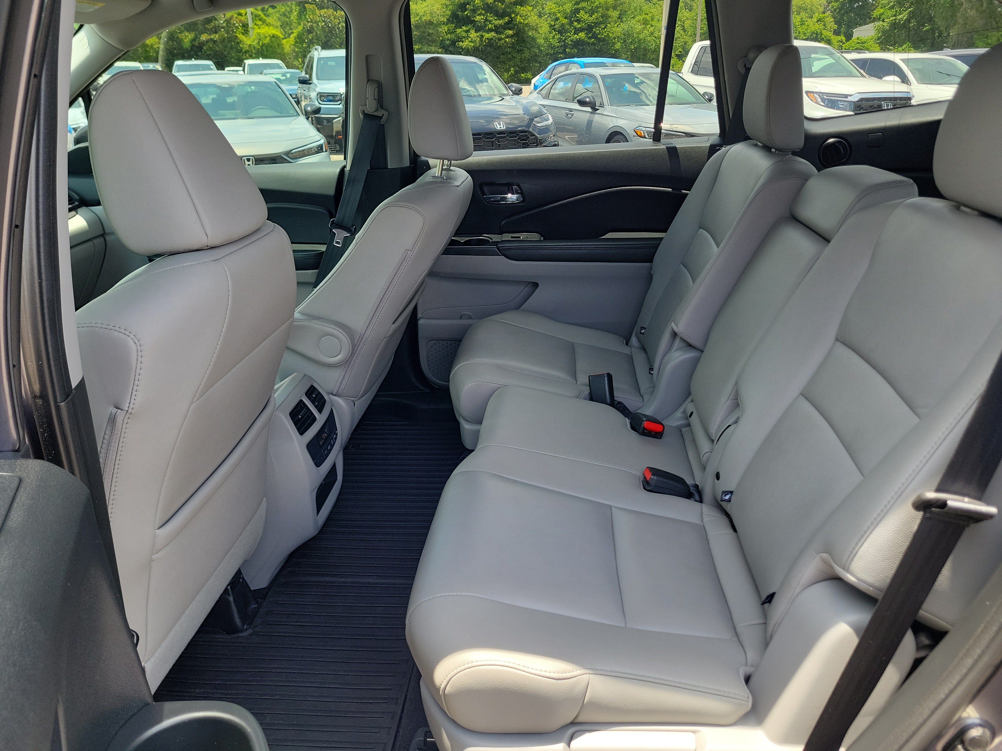 Used 2016 Honda Pilot EX-L image 9