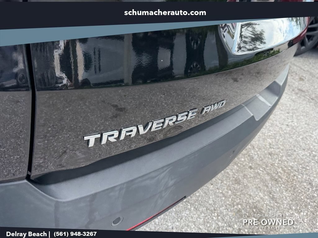 Used 2019 Chevrolet Traverse LT w/ LT Premium Package AWD/4WD image 14