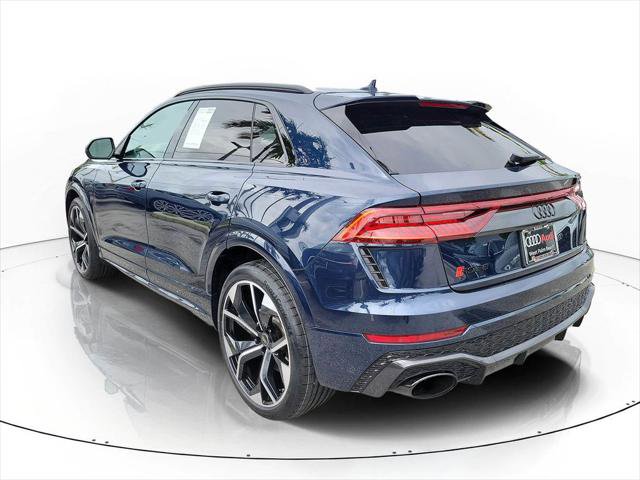 Certified 2024 Audi RS Q8 AWD/4WD image 3