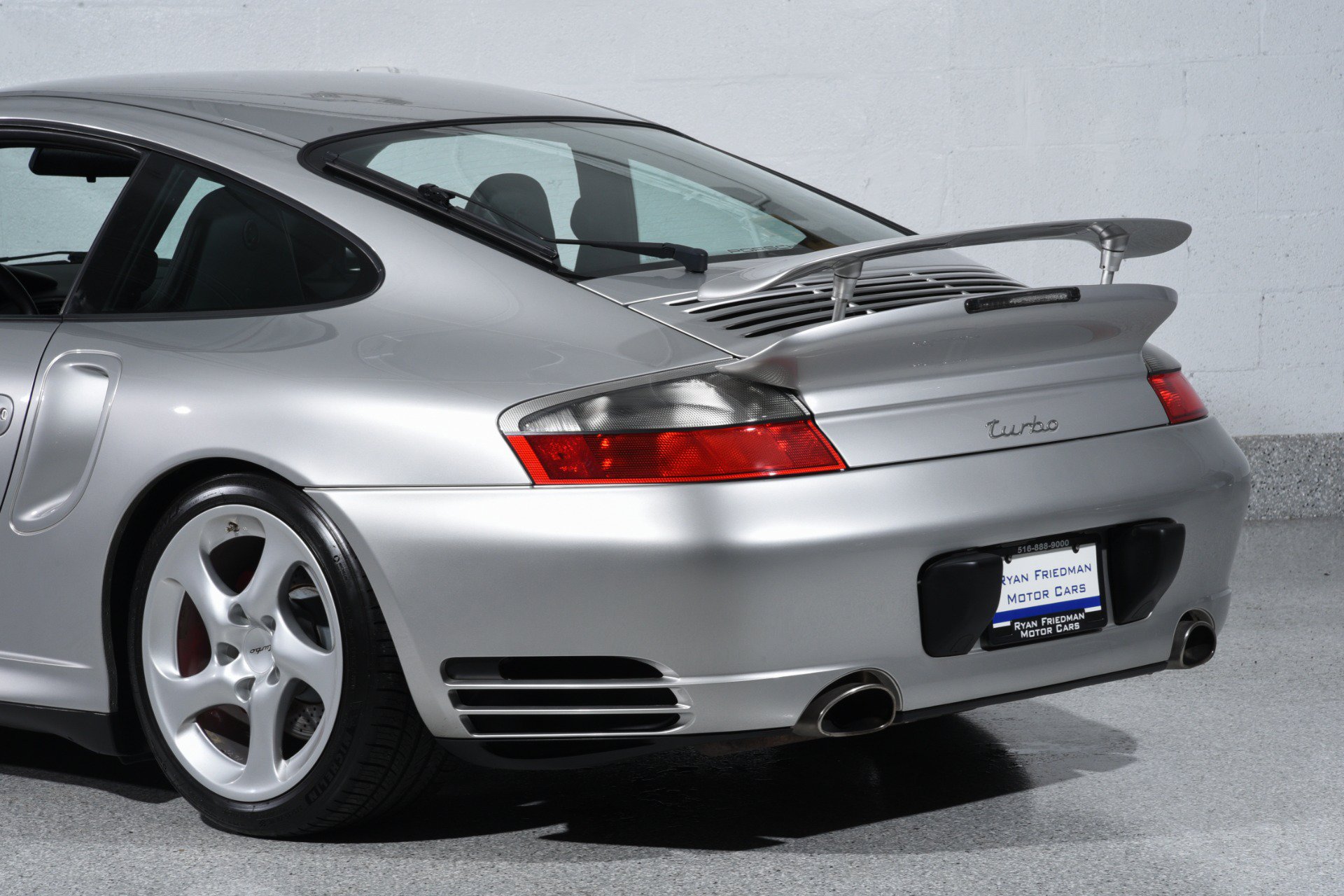 Used 2001 Porsche 911 Turbo AWD/4WD image 11