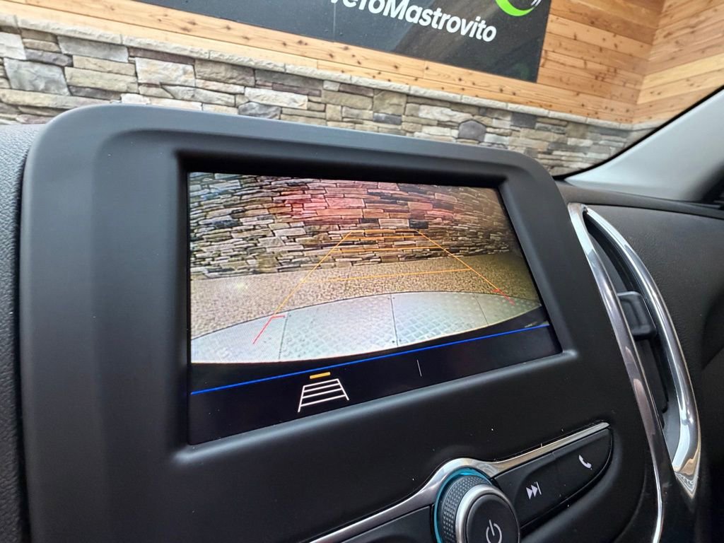 Used 2020 Chevrolet Equinox LT image 21