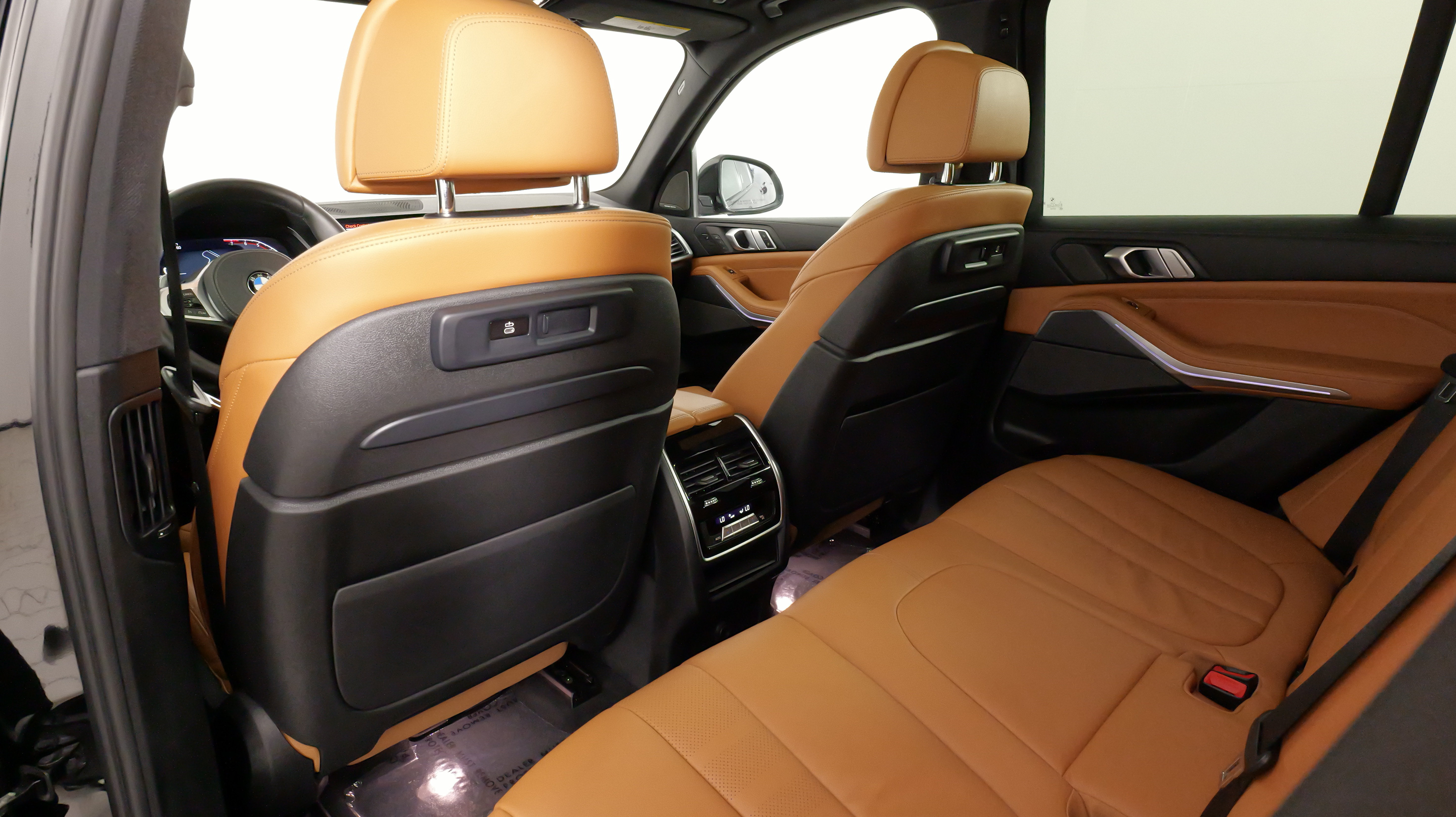 Used 2020 BMW X5 xDrive40i w/ M Sport Package AWD/4WD image 34
