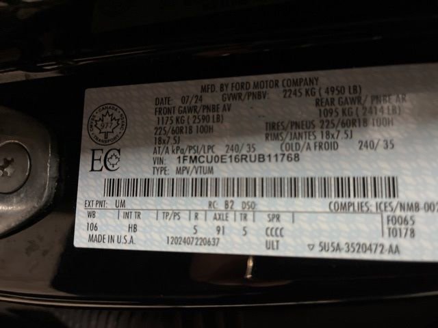 Used 2024 Ford Escape SE image 25