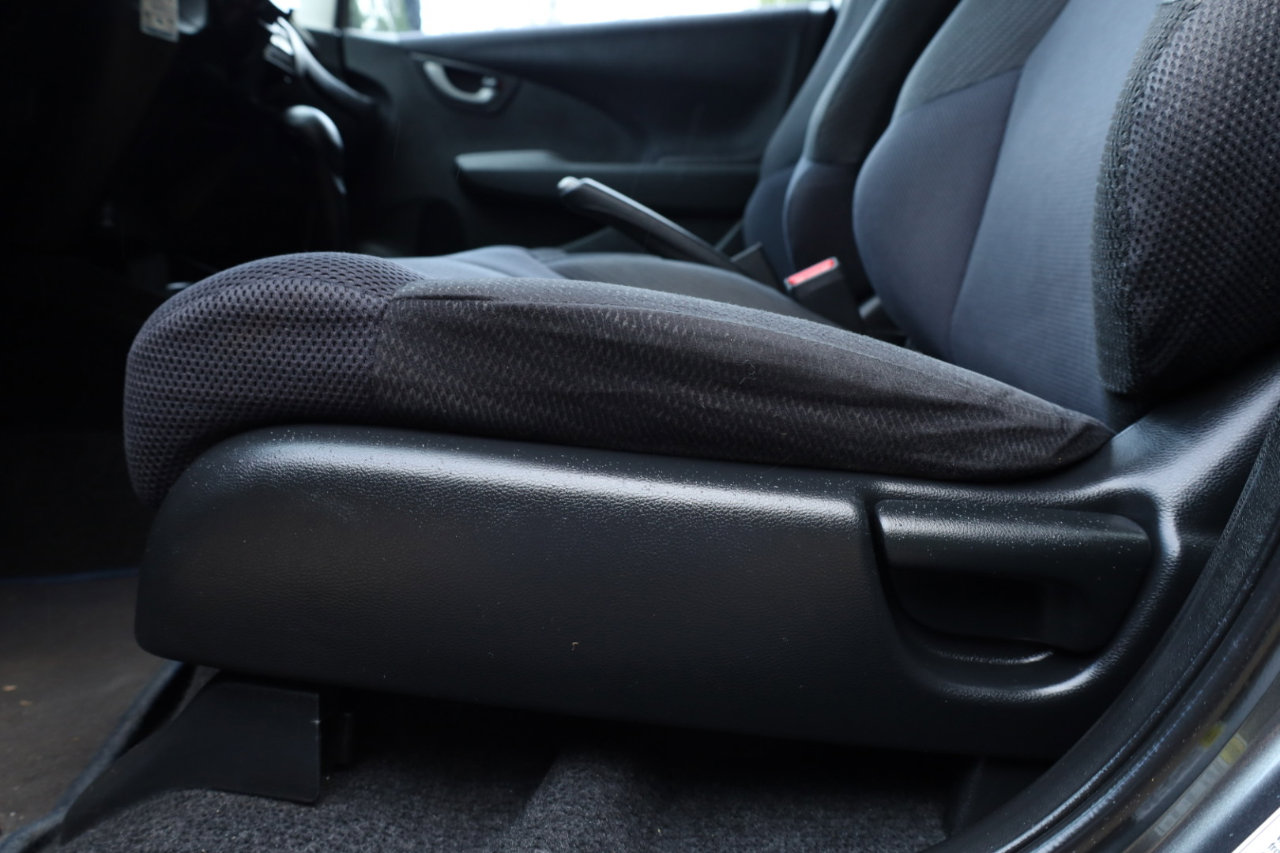 Used 2013 Honda Fit Sport image 32