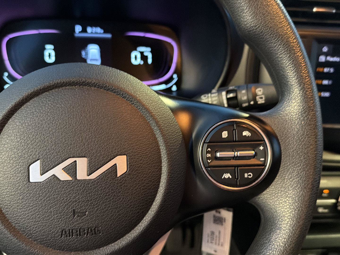 Used 2024 Kia Soul LX w/ Option Group 015 FWD image 21