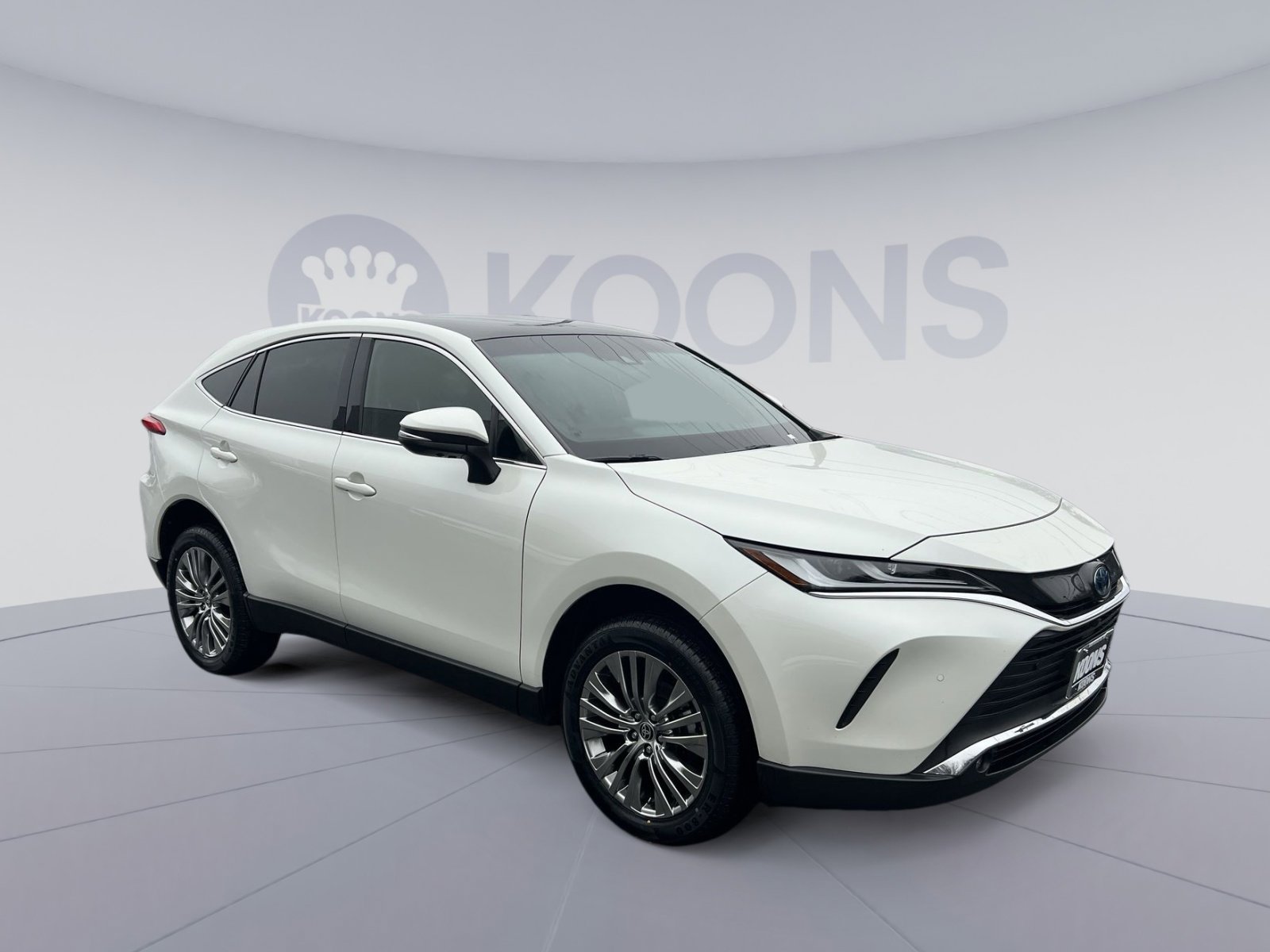 Used 2022 Toyota Venza Limited w/ Advanced Technology Package image 10