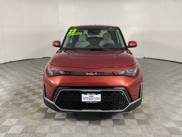 Certified 2023 Kia Soul LX FWD image 24