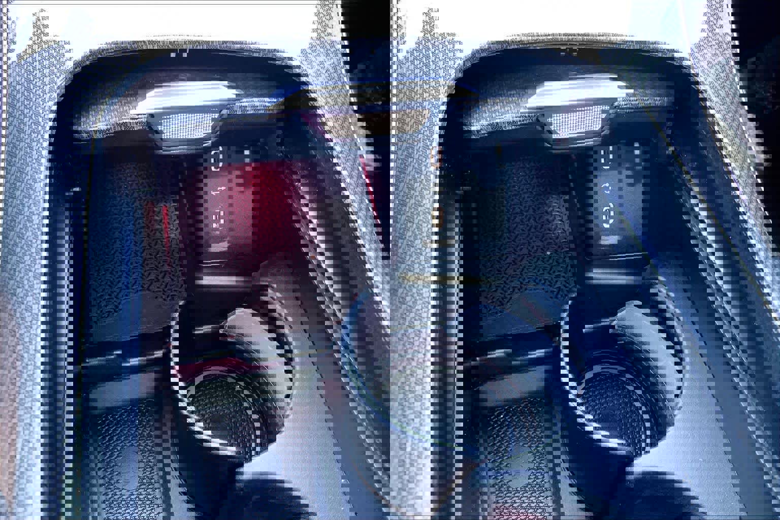 Used 2025 Mercedes-Benz GLC 43 AMG 4MATIC image 28