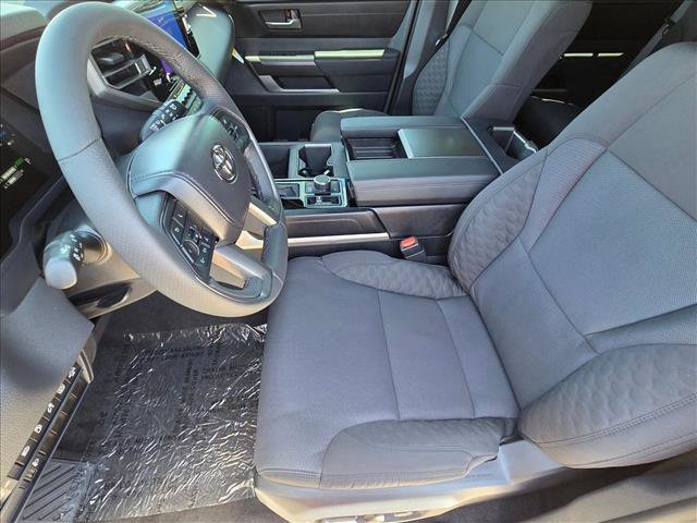 New 2026 Toyota Sequoia SR5 AWD/4WD video 4