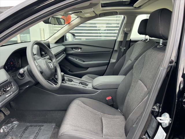 Used 2025 Honda Accord SE image 20
