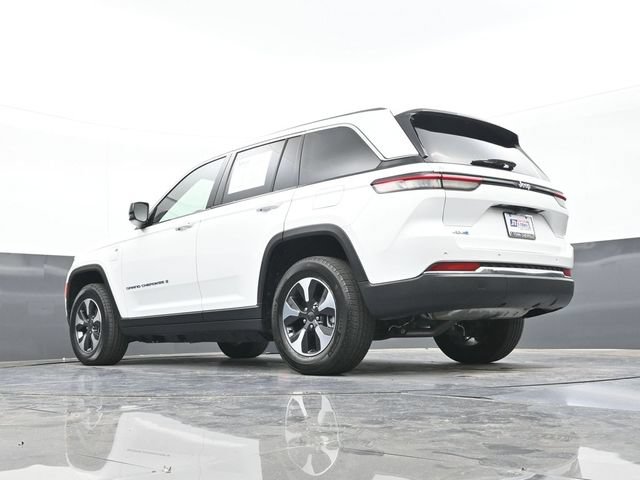 Used 2023 Jeep Grand Cherokee 4WD 4xe image 46