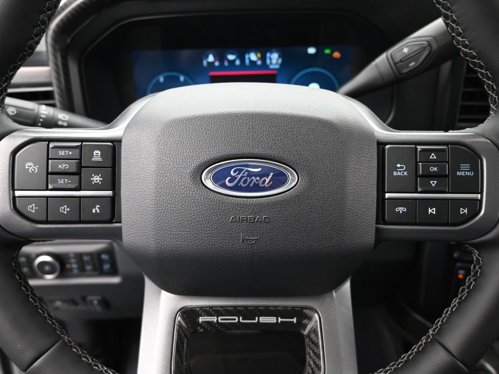 New 2026 Ford F250 Lariat w/ Black Appearance Package AWD/4WD image 12