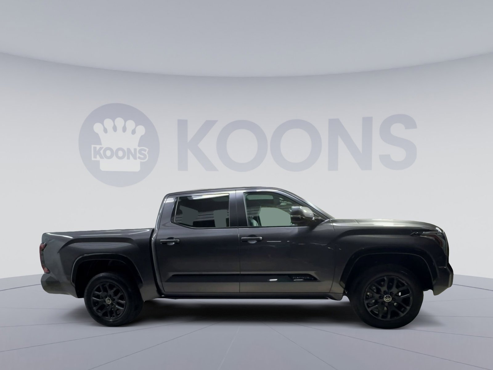 Used 2024 Toyota Tundra Platinum AWD/4WD image 12