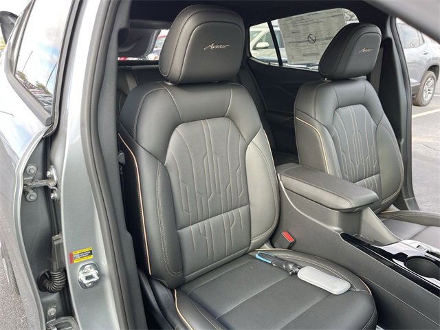 New 2025 Buick Envista Avenir image 24