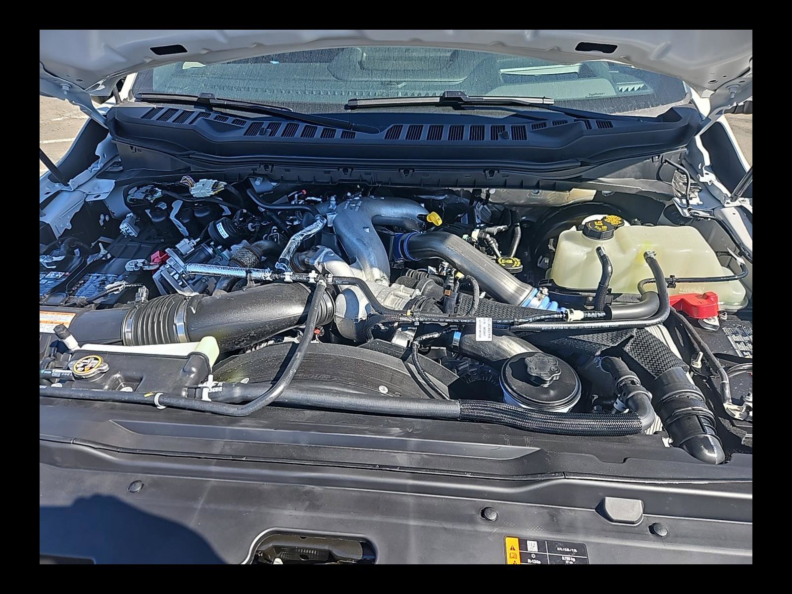 New 2026 Ford F250 Platinum w/ FX4 Off-Road Package image 28