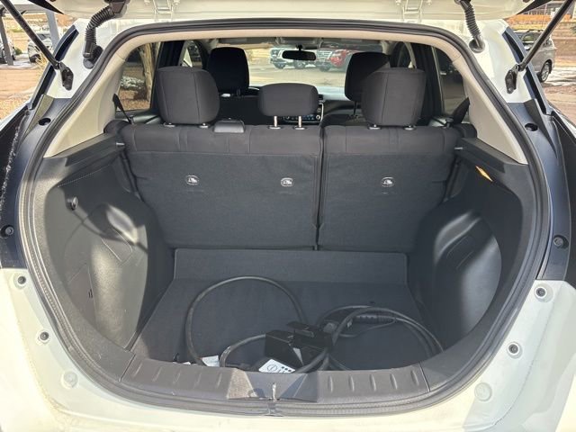 Used 2025 Nissan Leaf S image 13