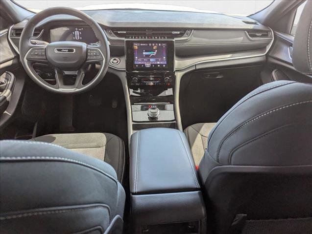 New 2025 Jeep Grand Cherokee Laredo X image 17