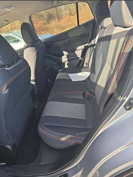 Used 2023 Subaru Crosstrek 2.0i Premium image 5