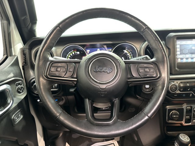 Used 2023 Jeep Wrangler Unlimited w/ Cold Weather Group AWD/4WD image 16