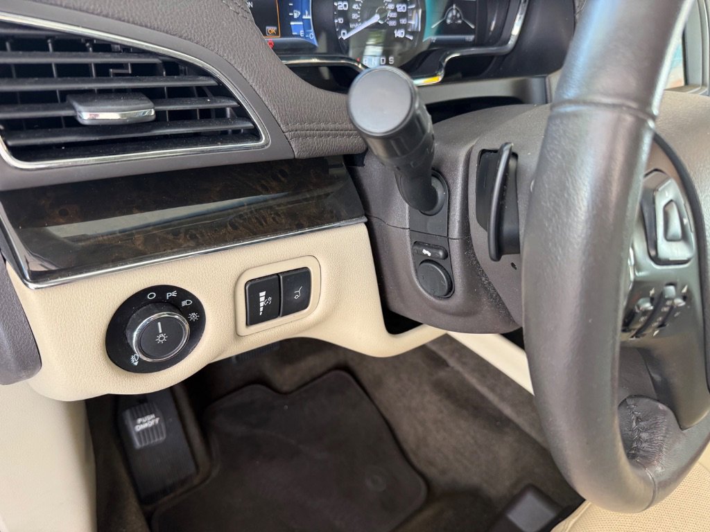 Used 2018 Lincoln MKT AWD w/ Technology Package image 25