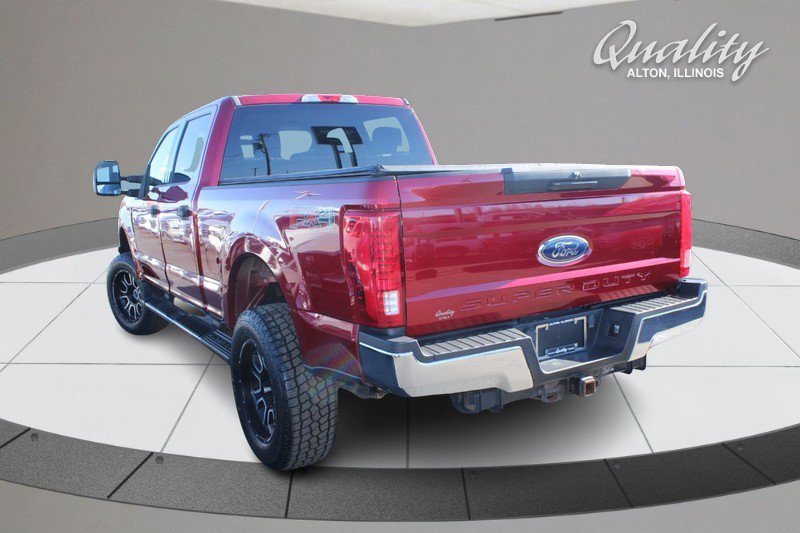 Used 2017 Ford F250 XLT w/ FX4 Off-Road Package image 6